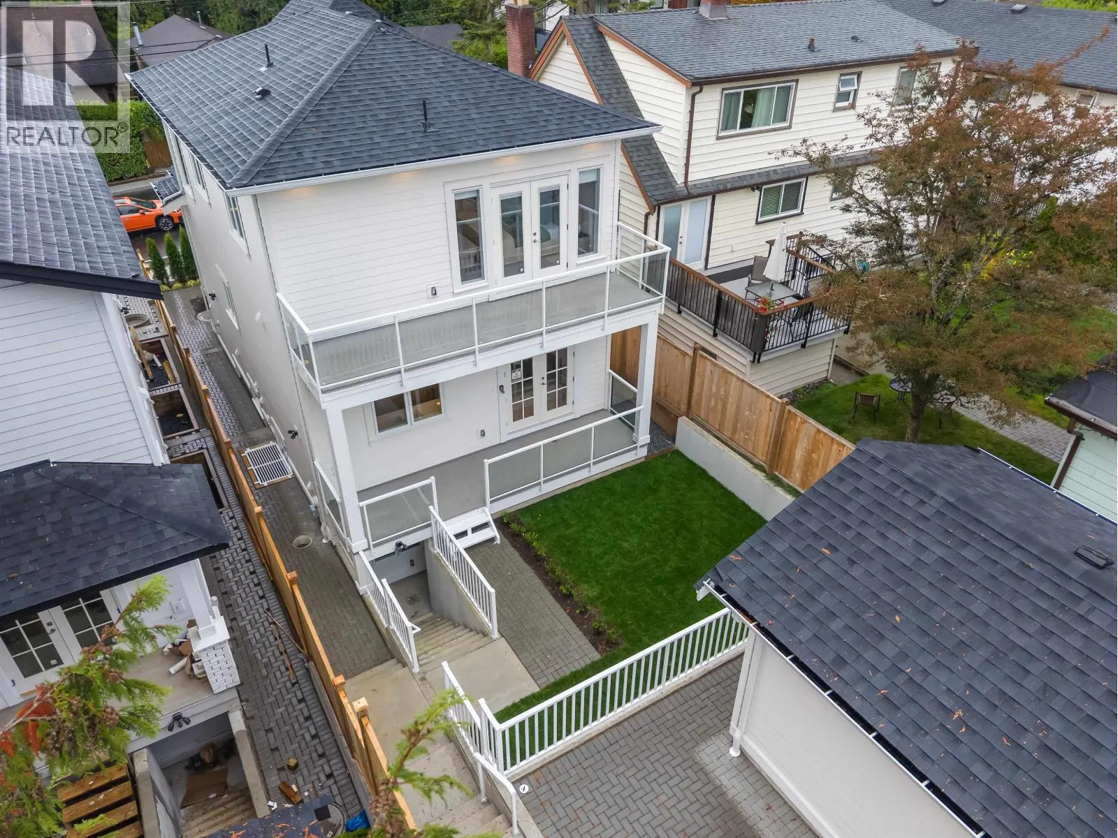 2008 WESTVIEW DRIVE