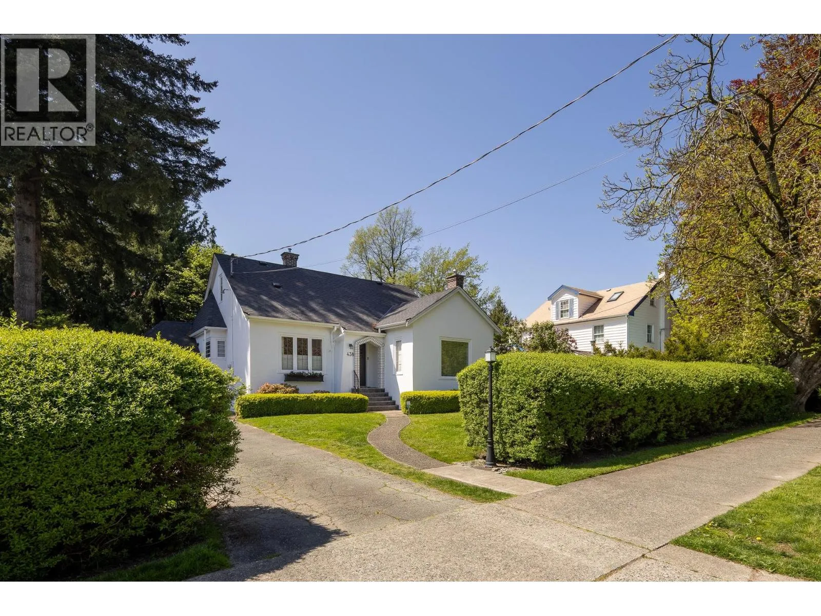 438 FOURTH STREET