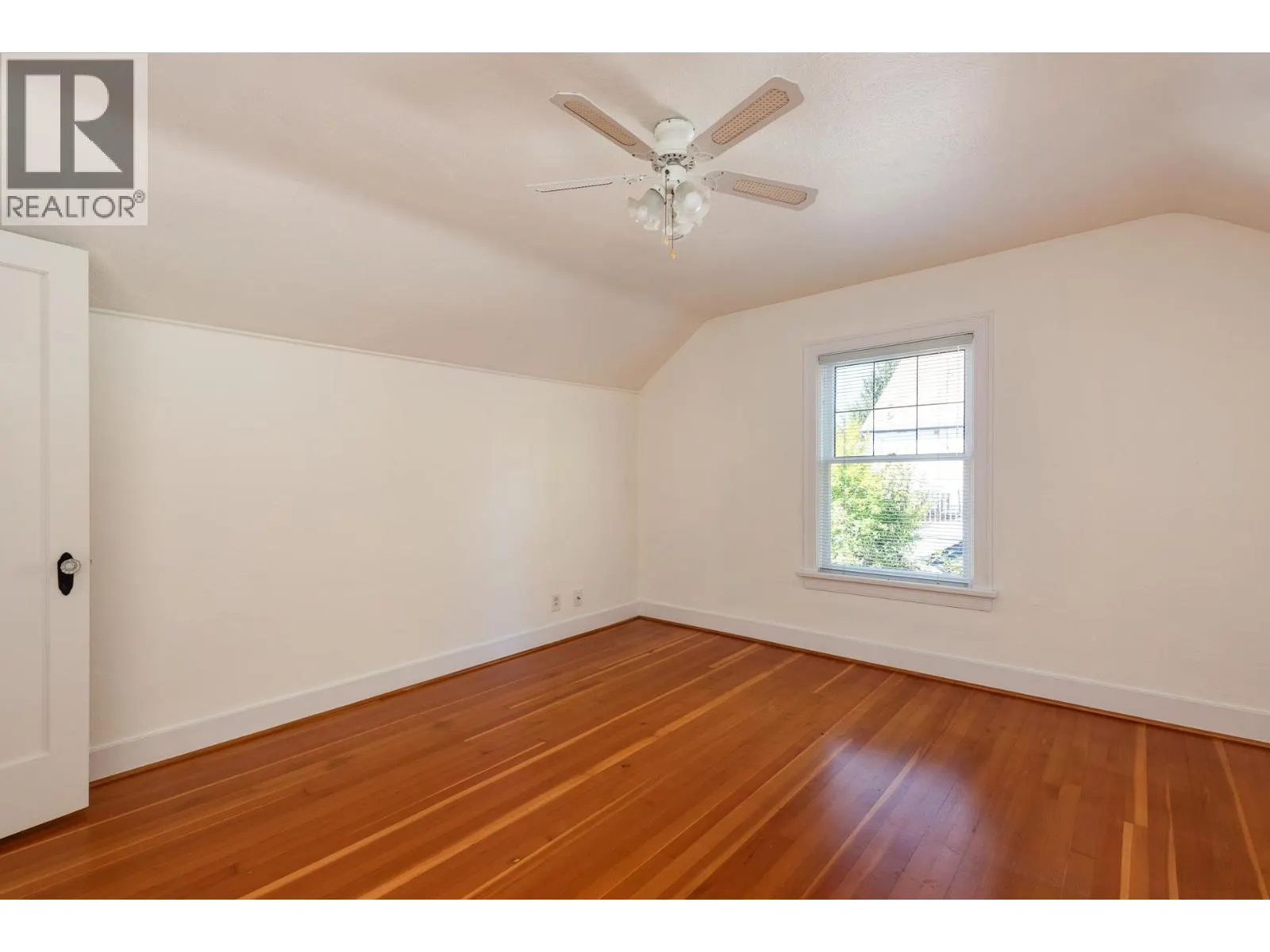 438 FOURTH STREET