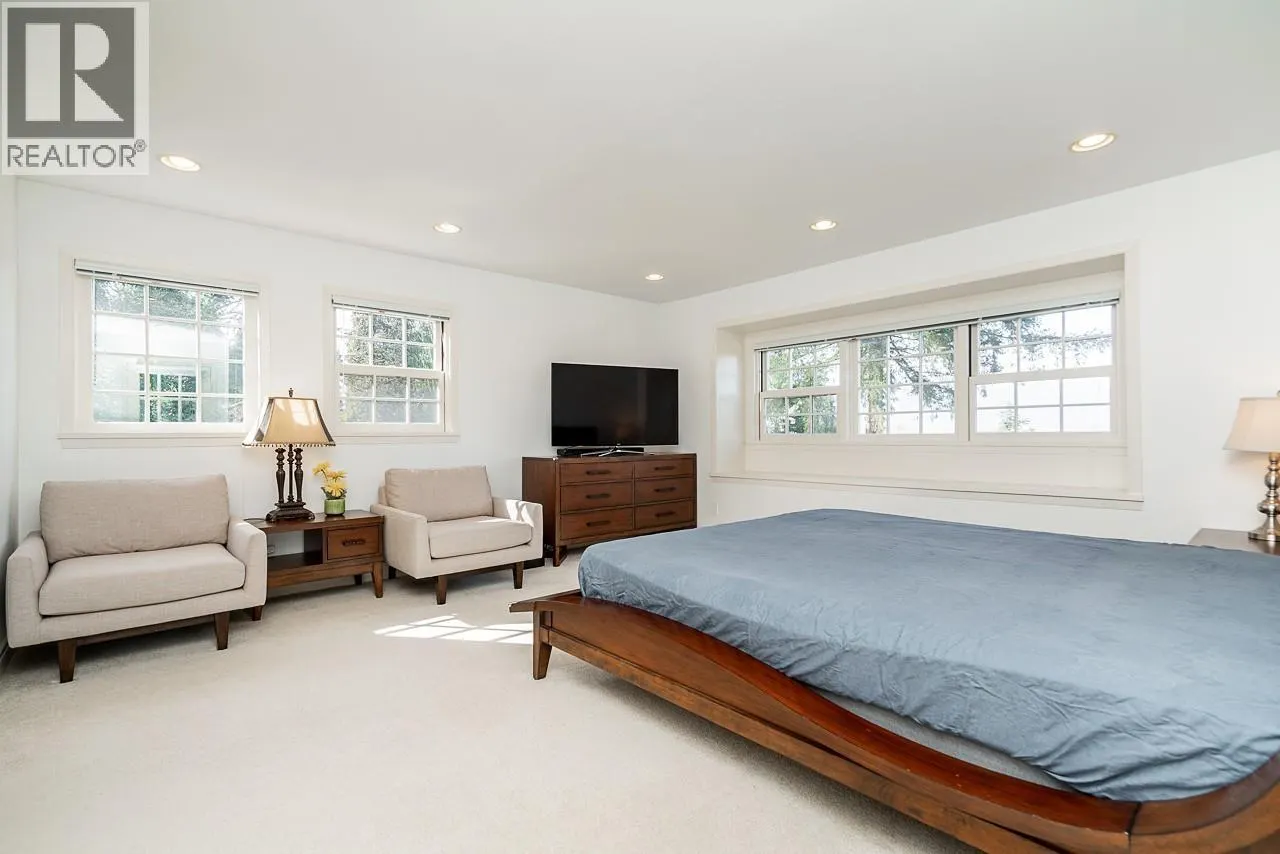 21489 CHERRY PLACE