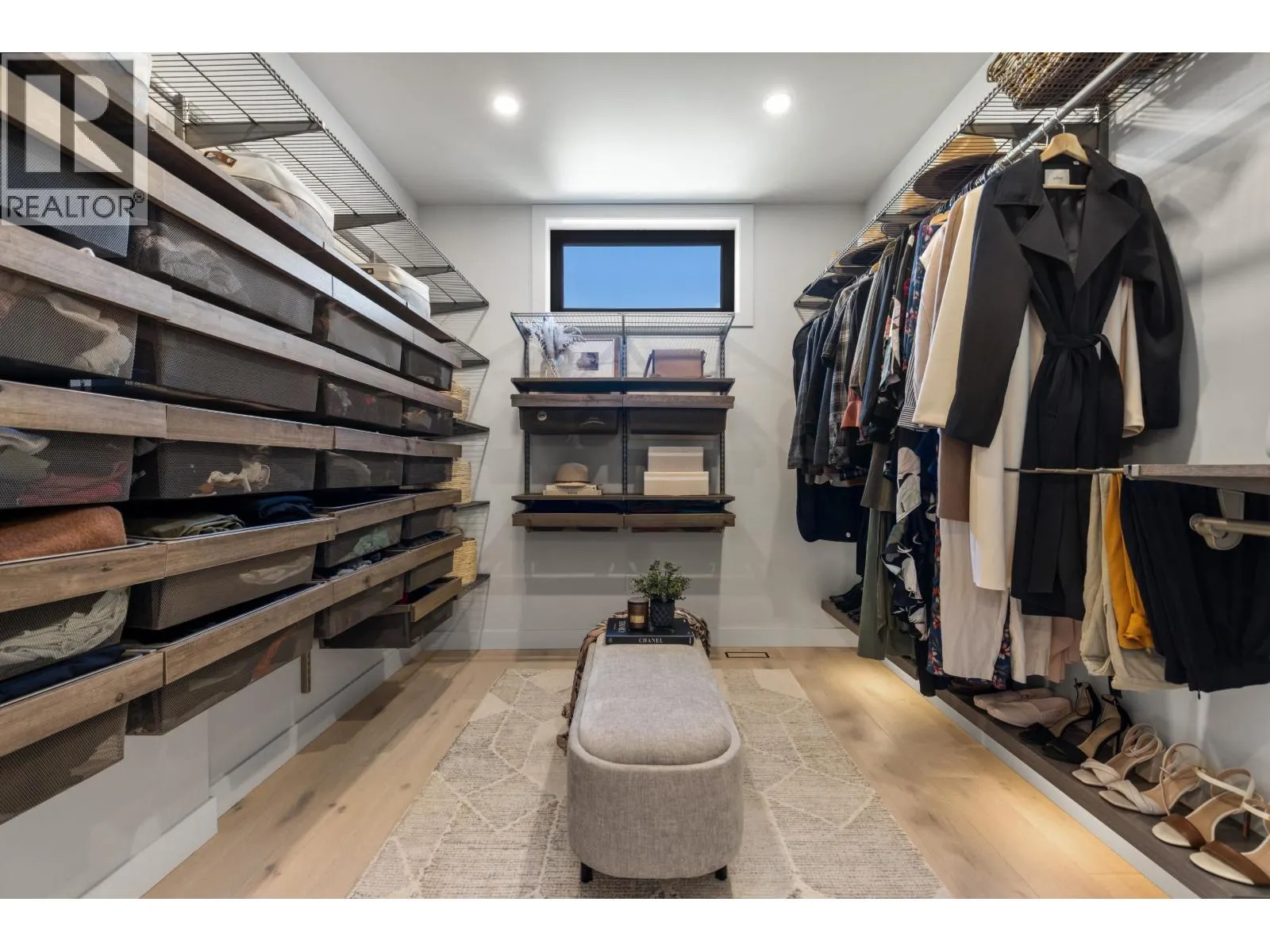 1305 EAGLE DRIVE