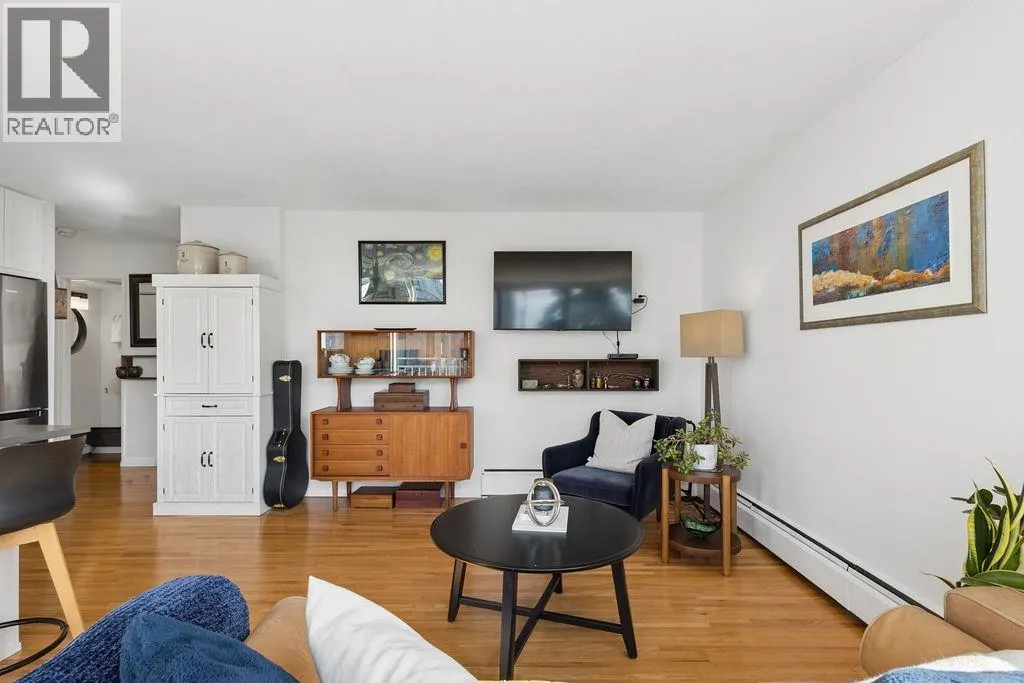 607 1250 BURNABY STREET