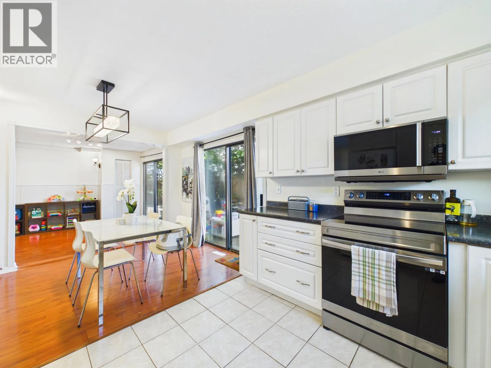 1961 FLYNN CRESCENT