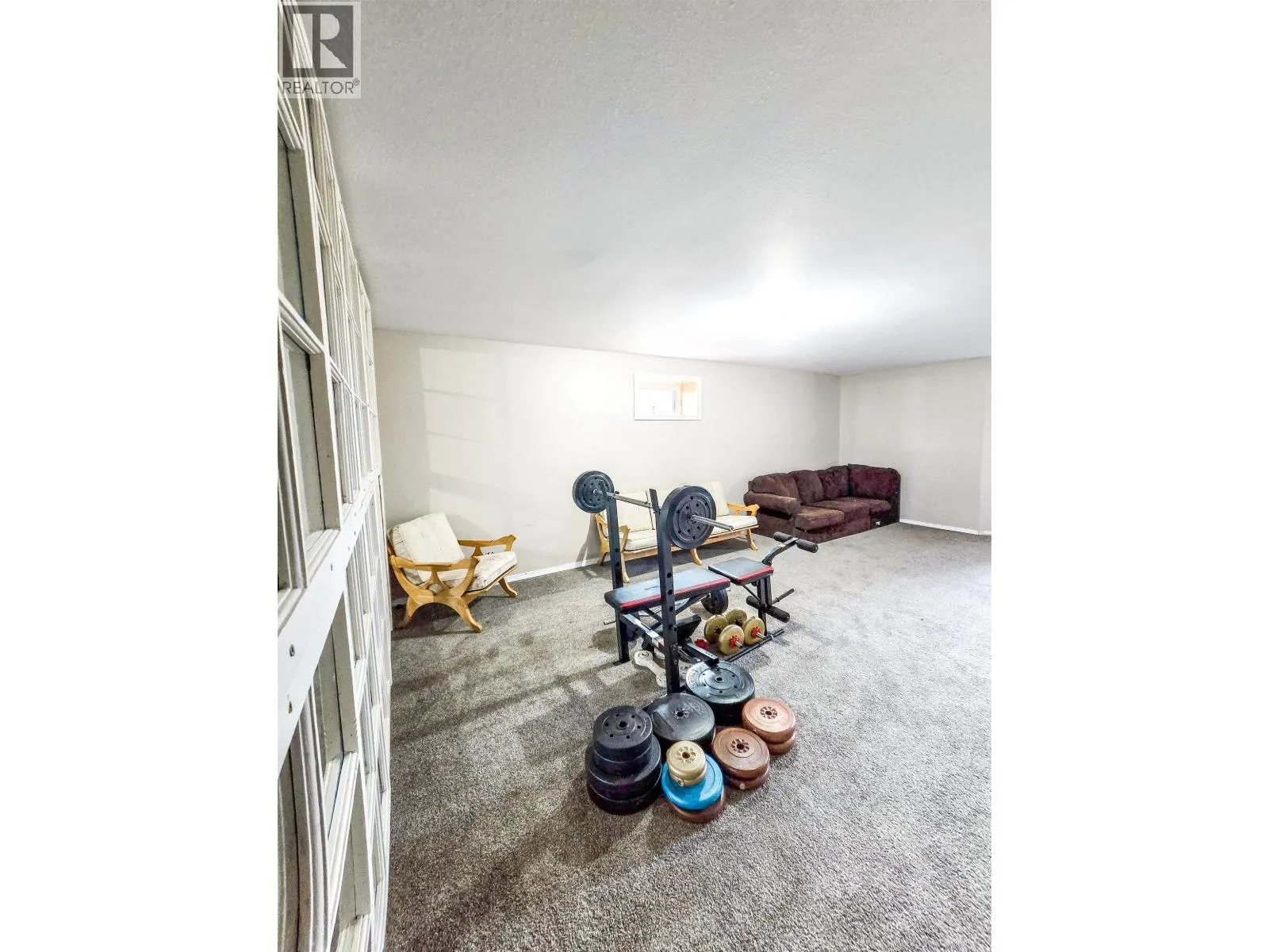 4565 HOLMES ROAD