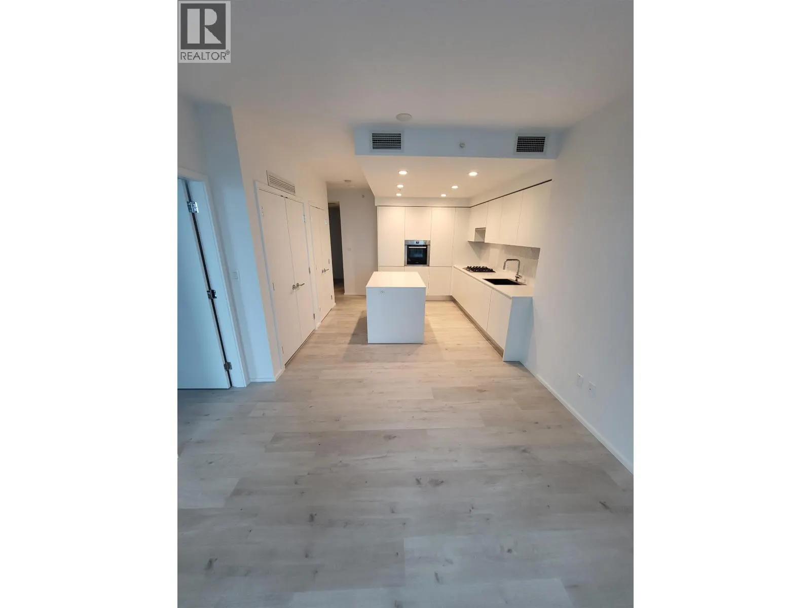 1606 3809 EVERGREEN PLACE
