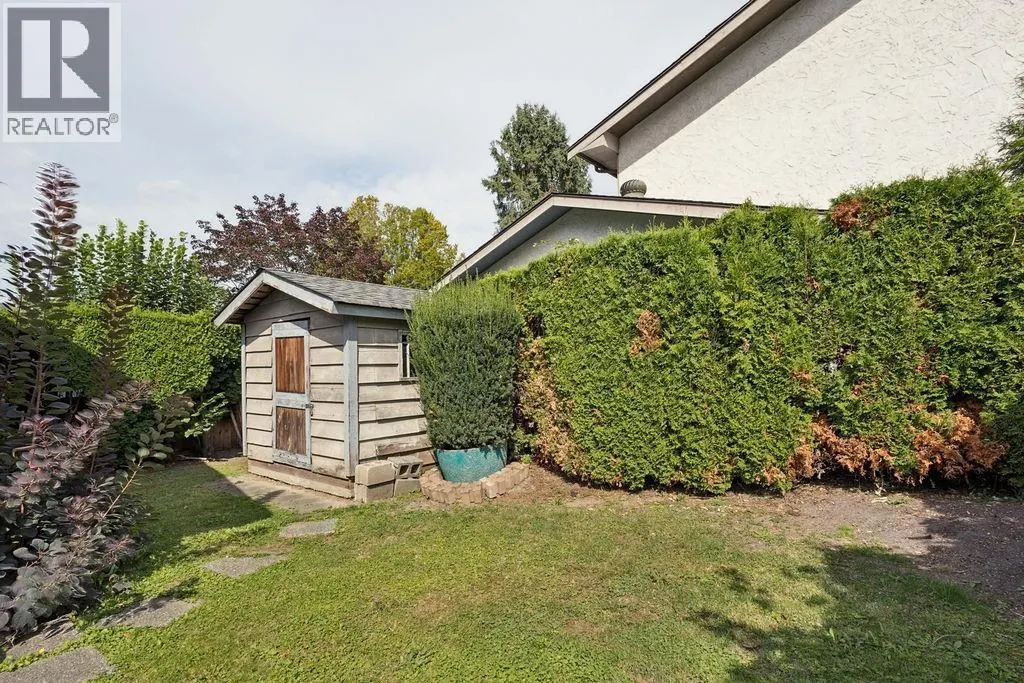 2657 BURNSIDE PLACE
