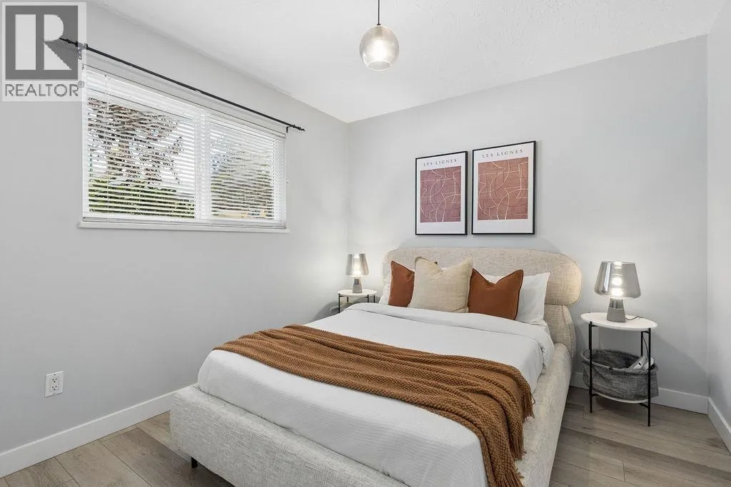 2657 BURNSIDE PLACE