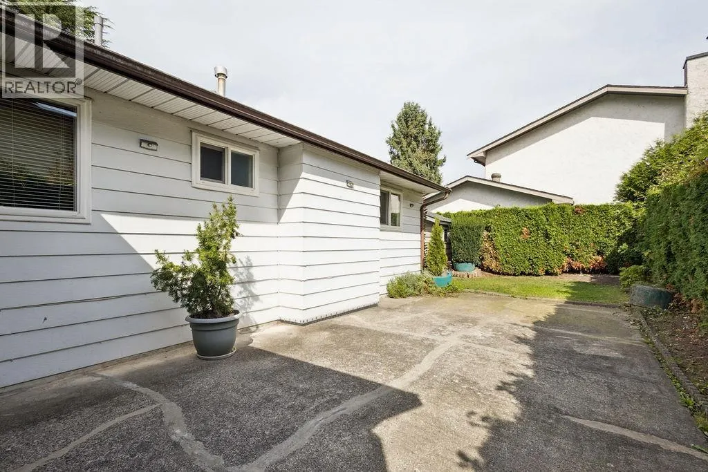 2657 BURNSIDE PLACE