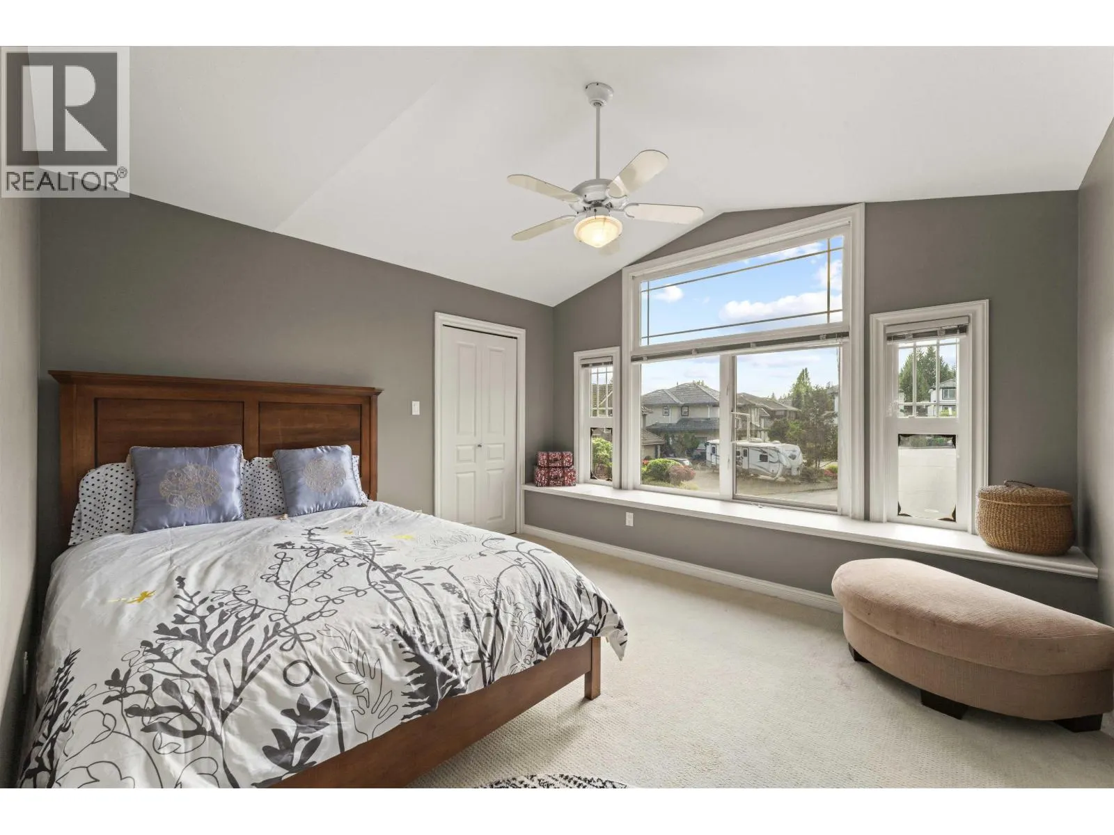 3172 HALLAM COURT