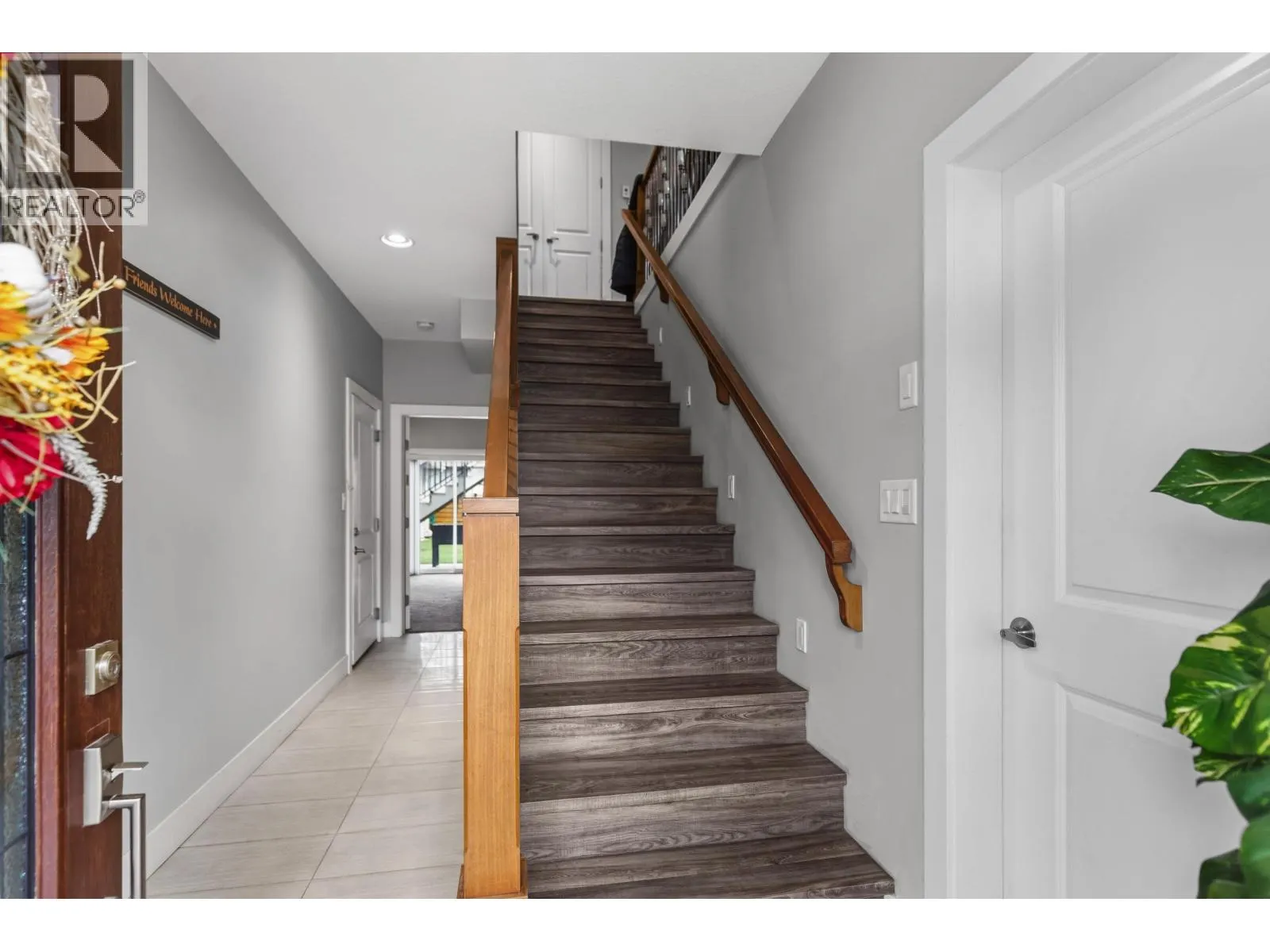 3909 BARNES DRIVE