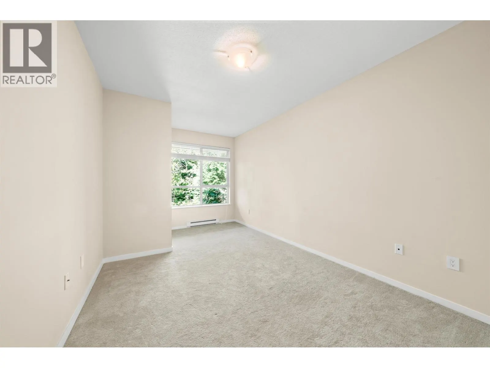 404 2969 WHISPER WAY