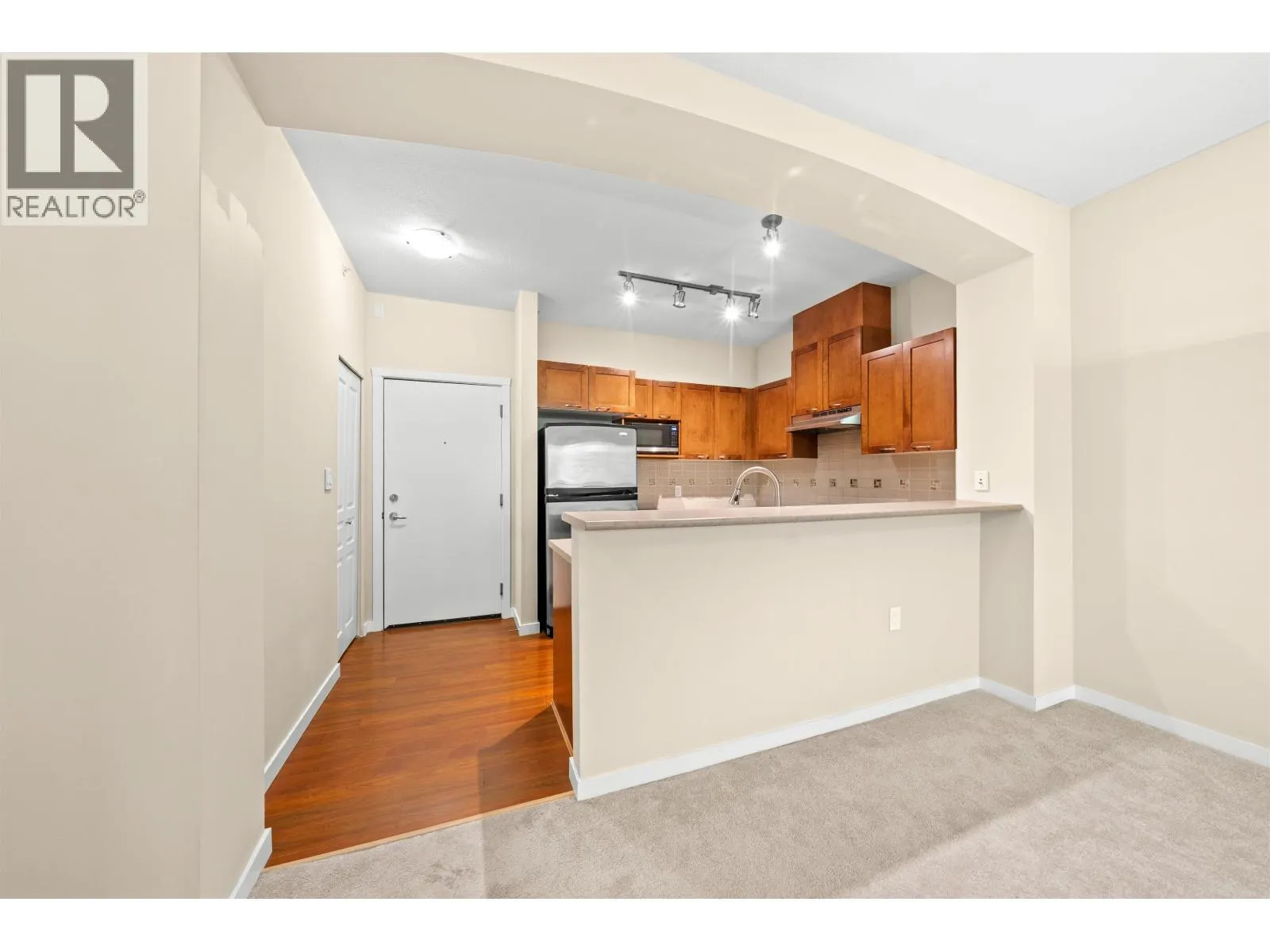 404 2969 WHISPER WAY