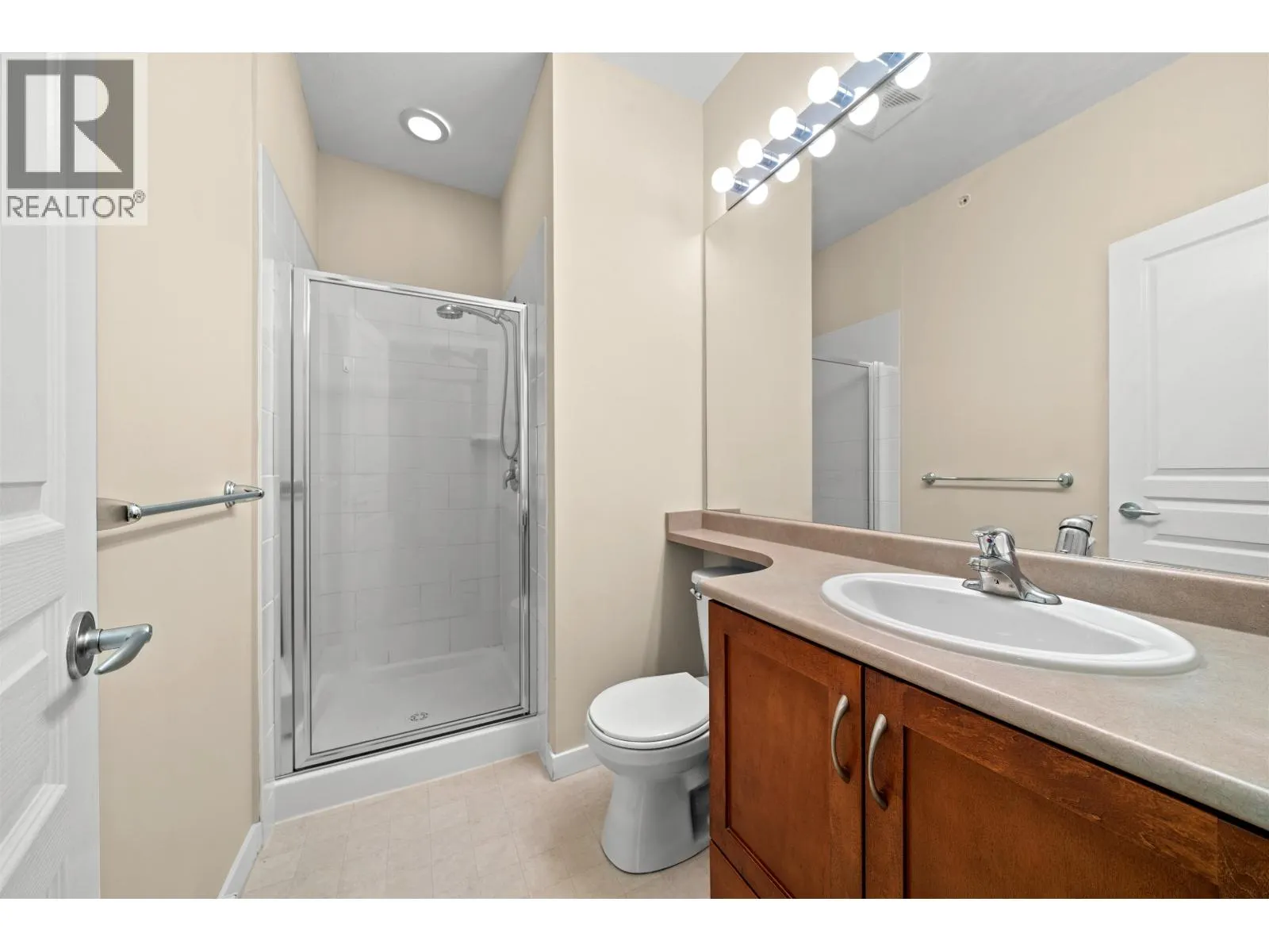404 2969 WHISPER WAY