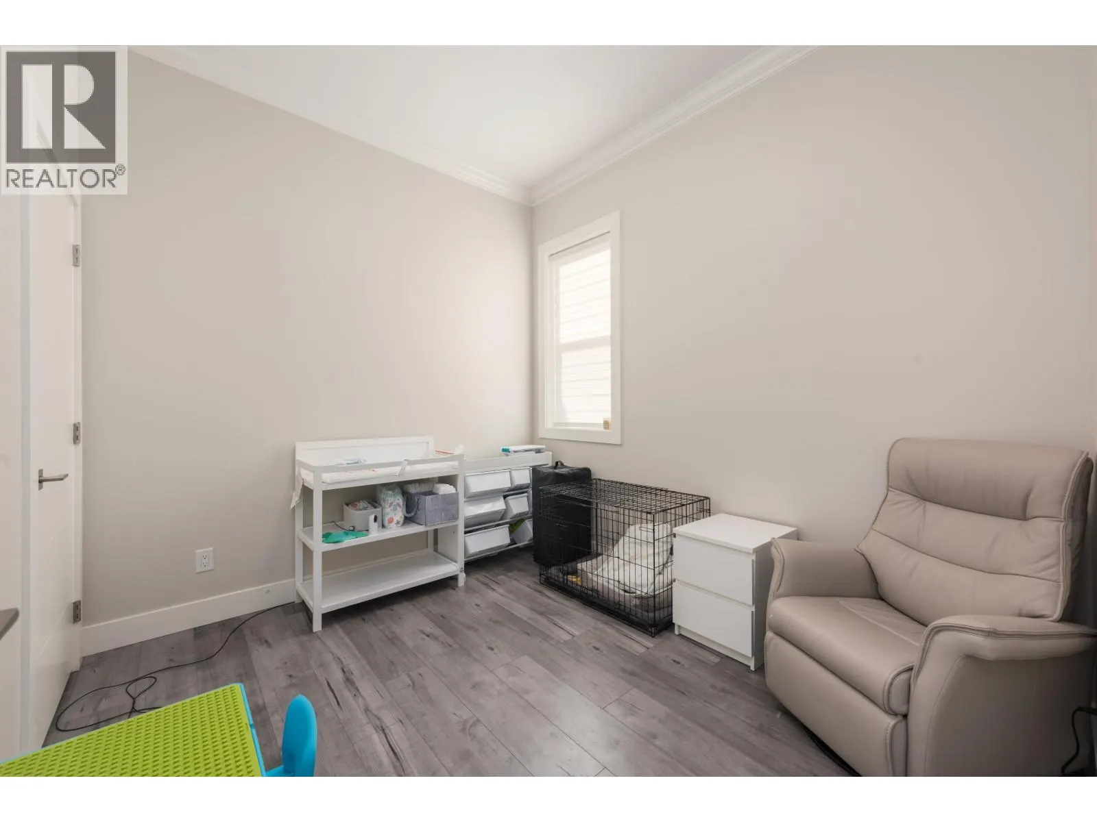 1135 YORSTON COURT