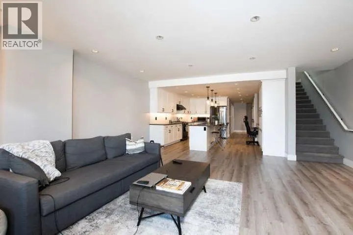 102 4876 DELTA STREET