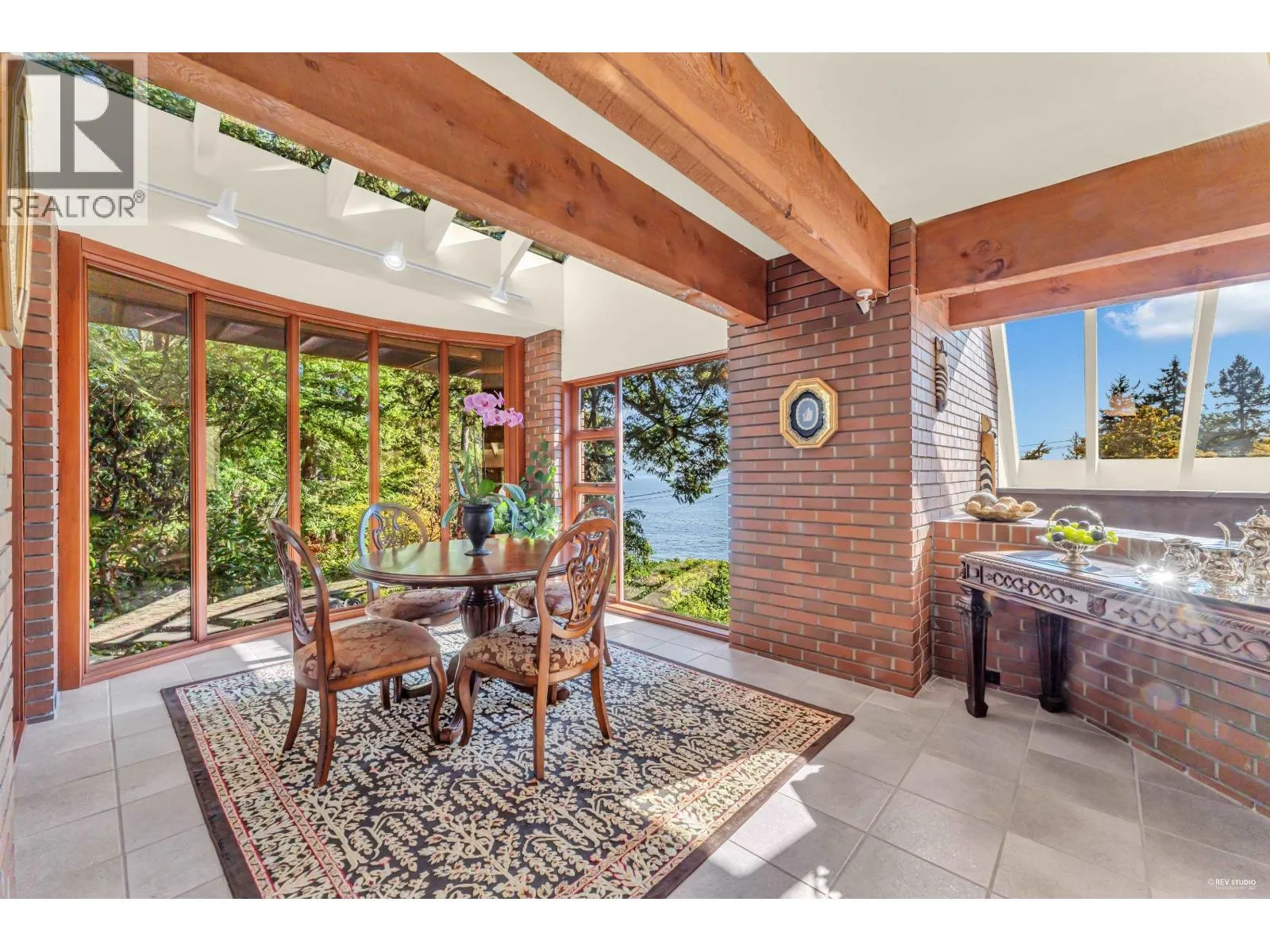 4651 MARINE DRIVE