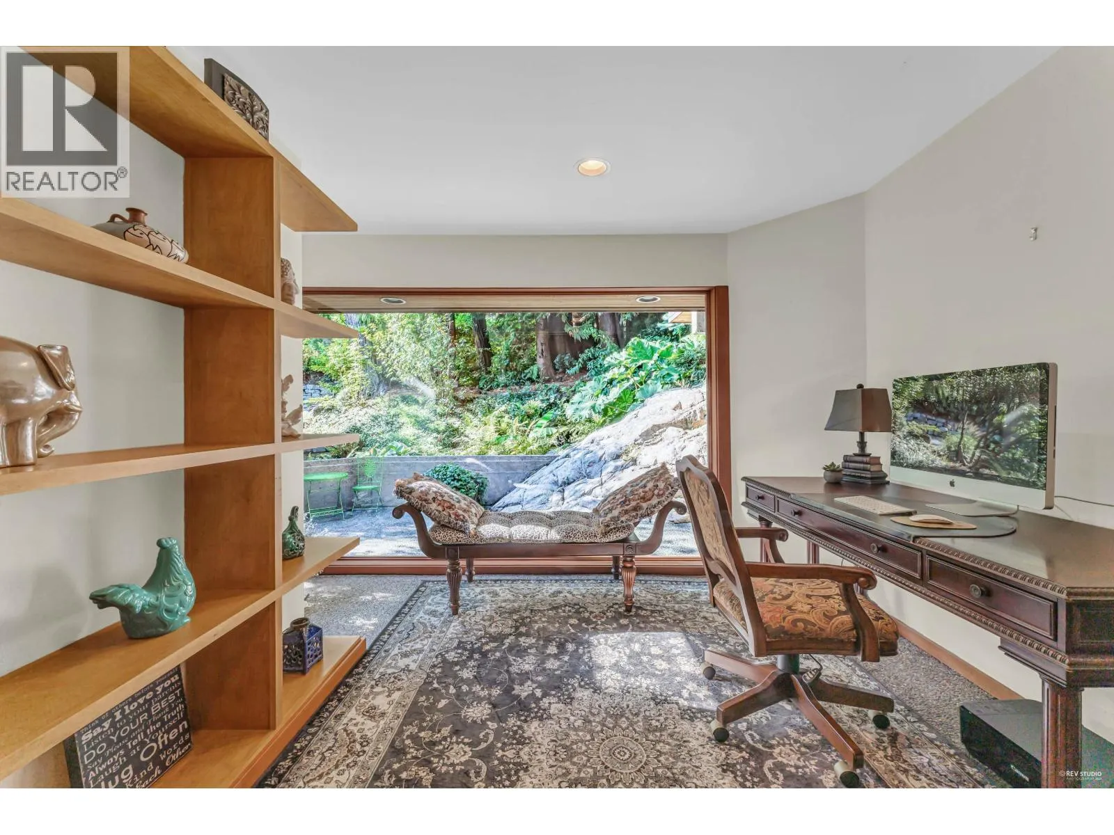 4651 MARINE DRIVE