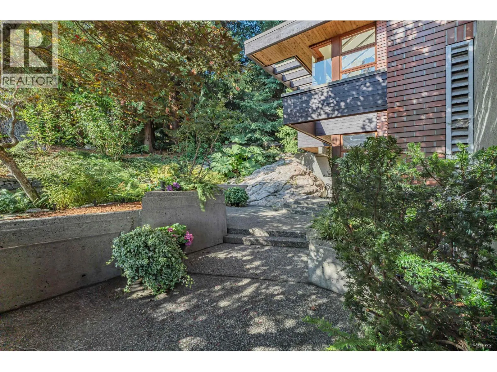 4651 MARINE DRIVE