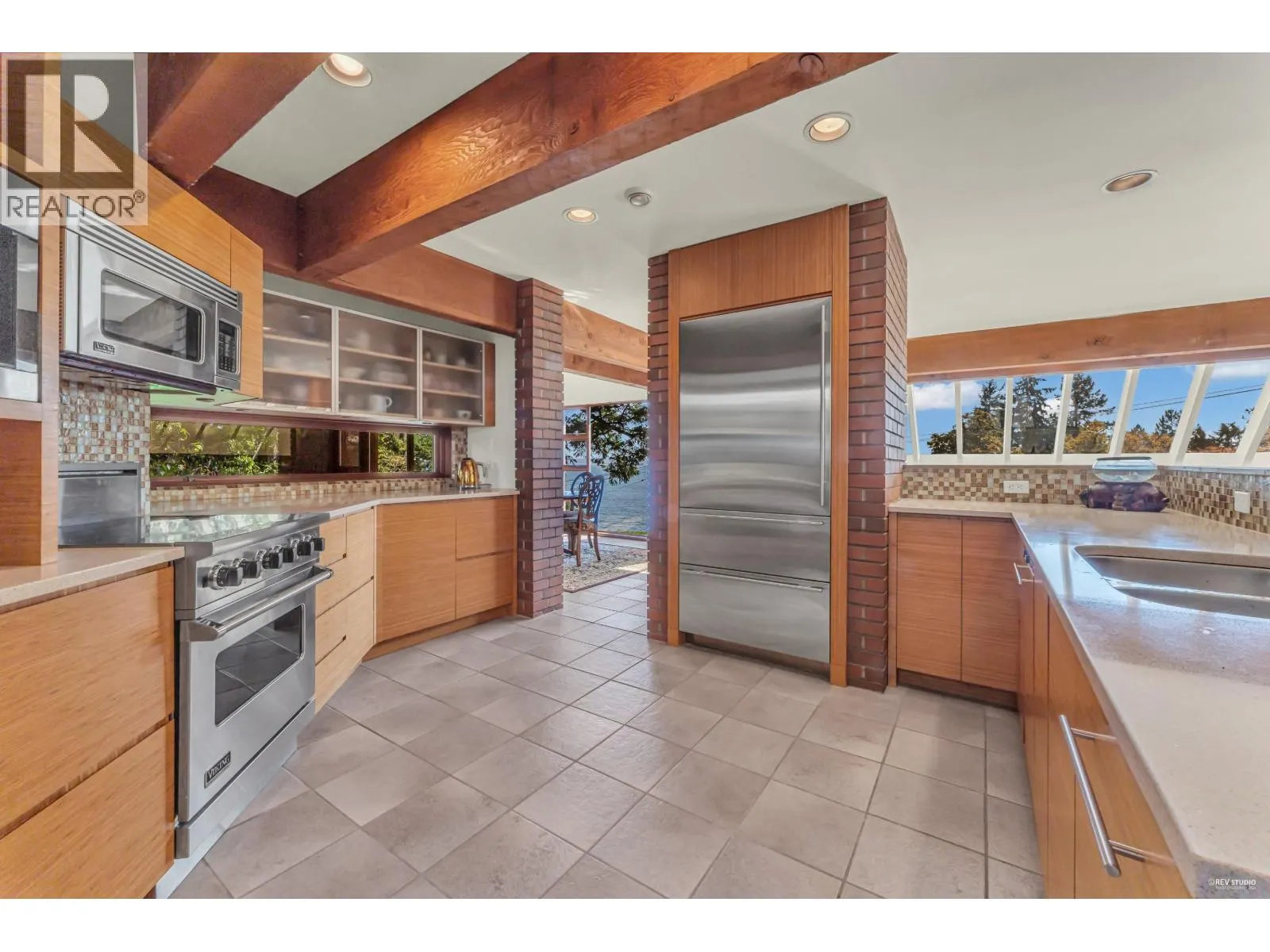 4651 MARINE DRIVE