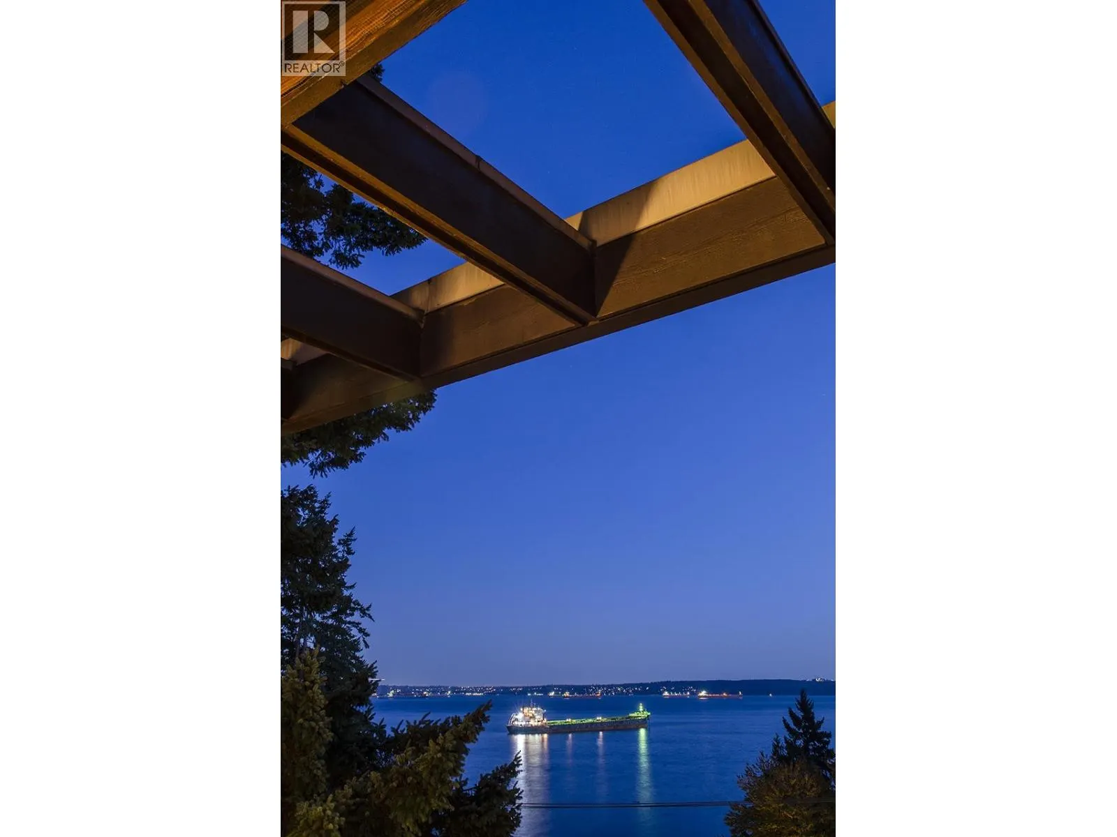 4651 MARINE DRIVE