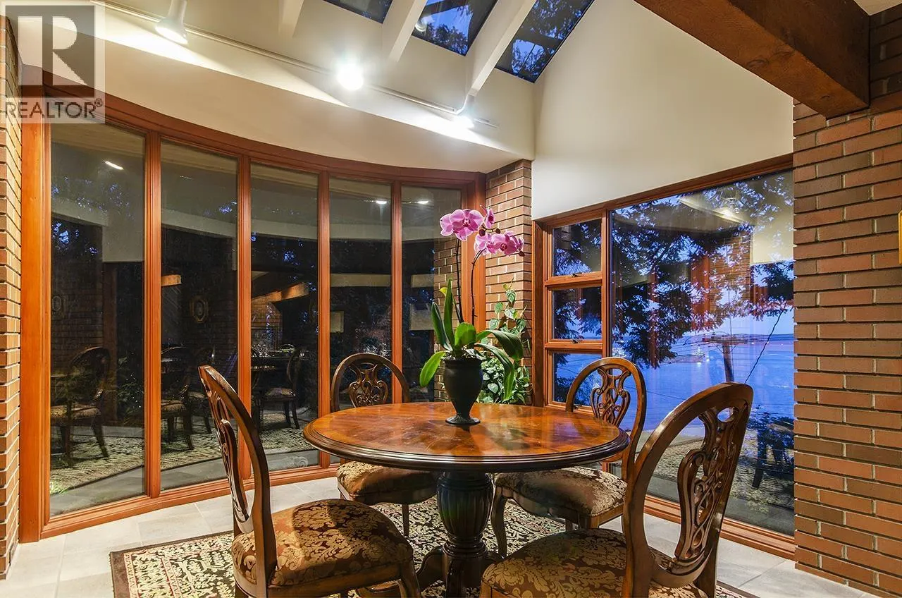 4651 MARINE DRIVE