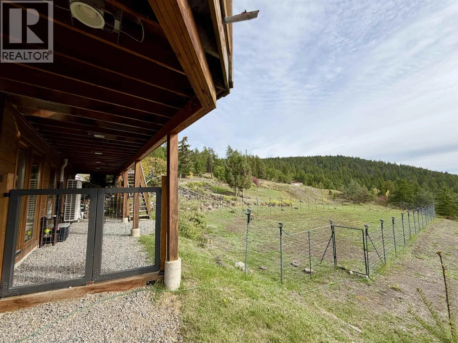 2175 WHITE ROAD