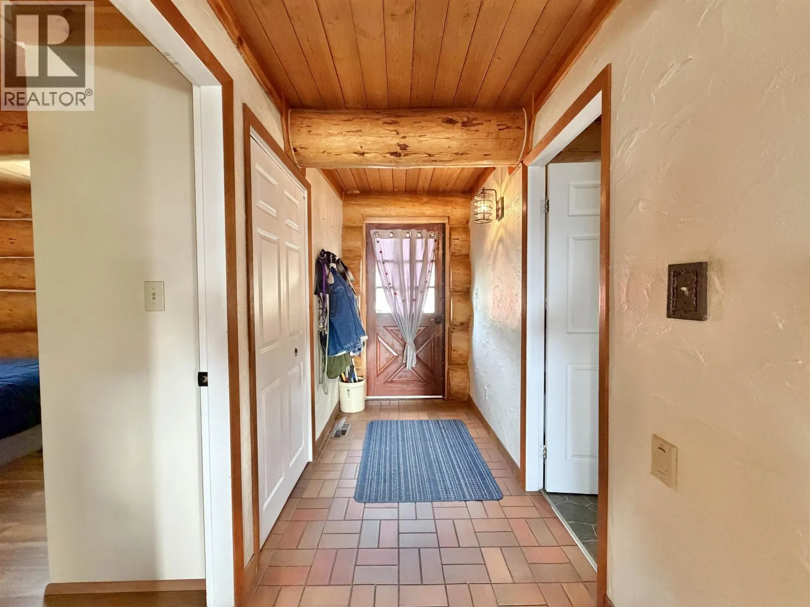 2175 WHITE ROAD
