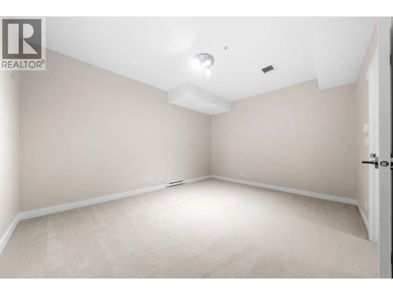 3318 MT SEYMOUR PARKWAY