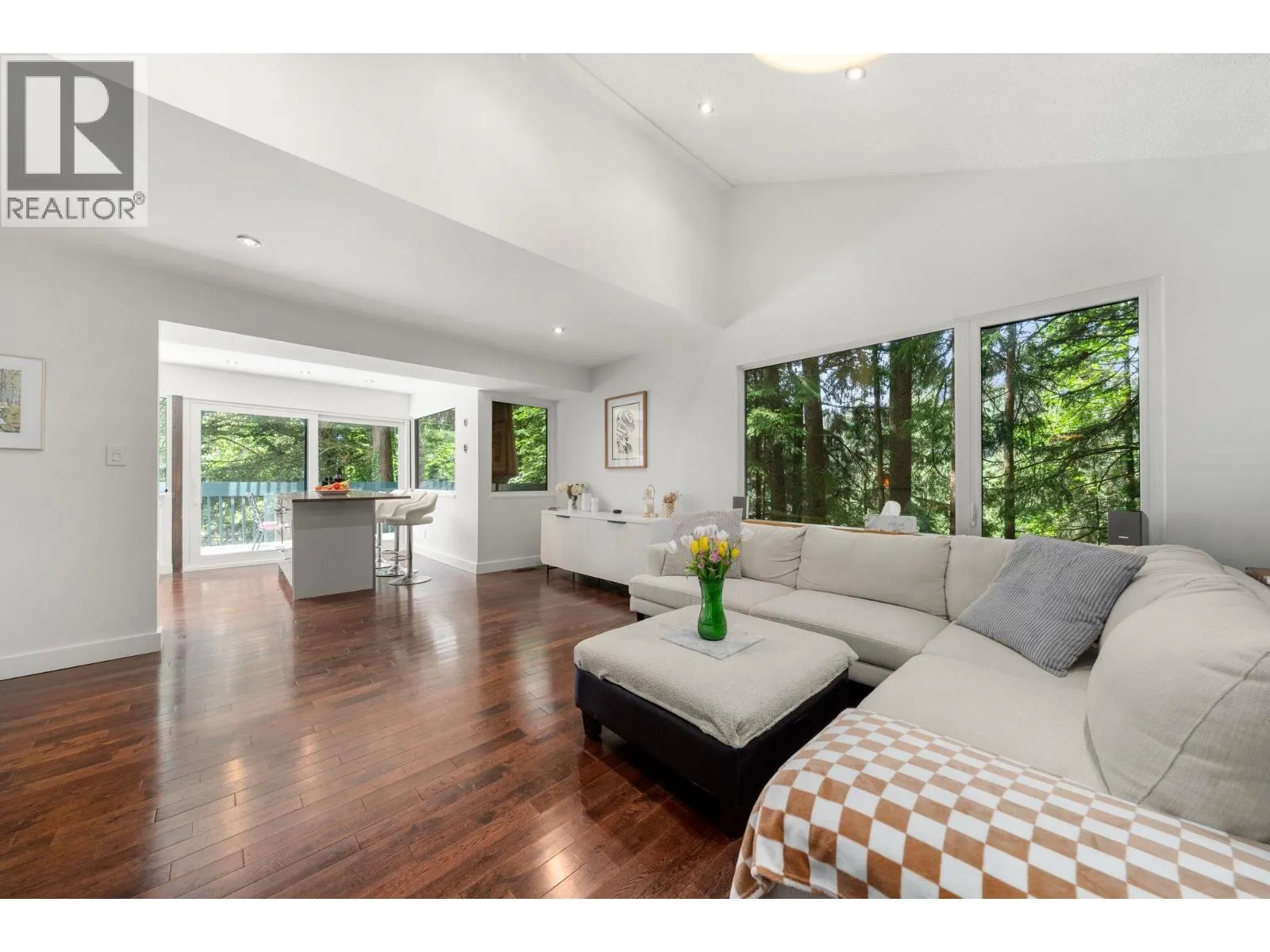 2086 RIVERGROVE PLACE