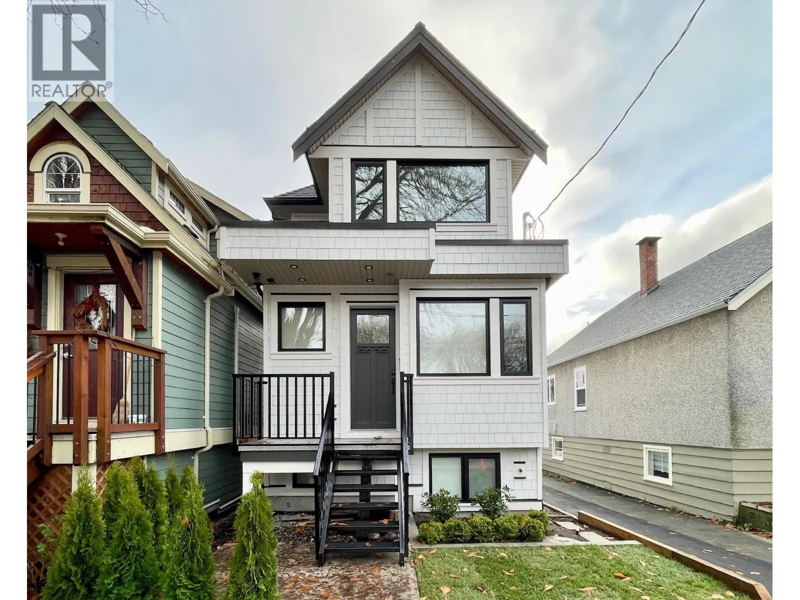162 E 43RD AVENUE