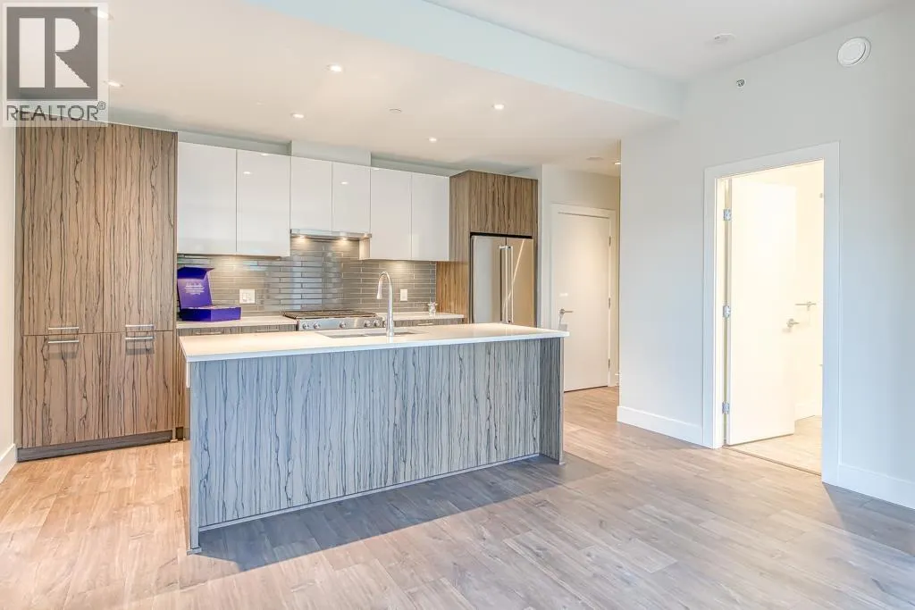 107 258 NELSON'S COURT
