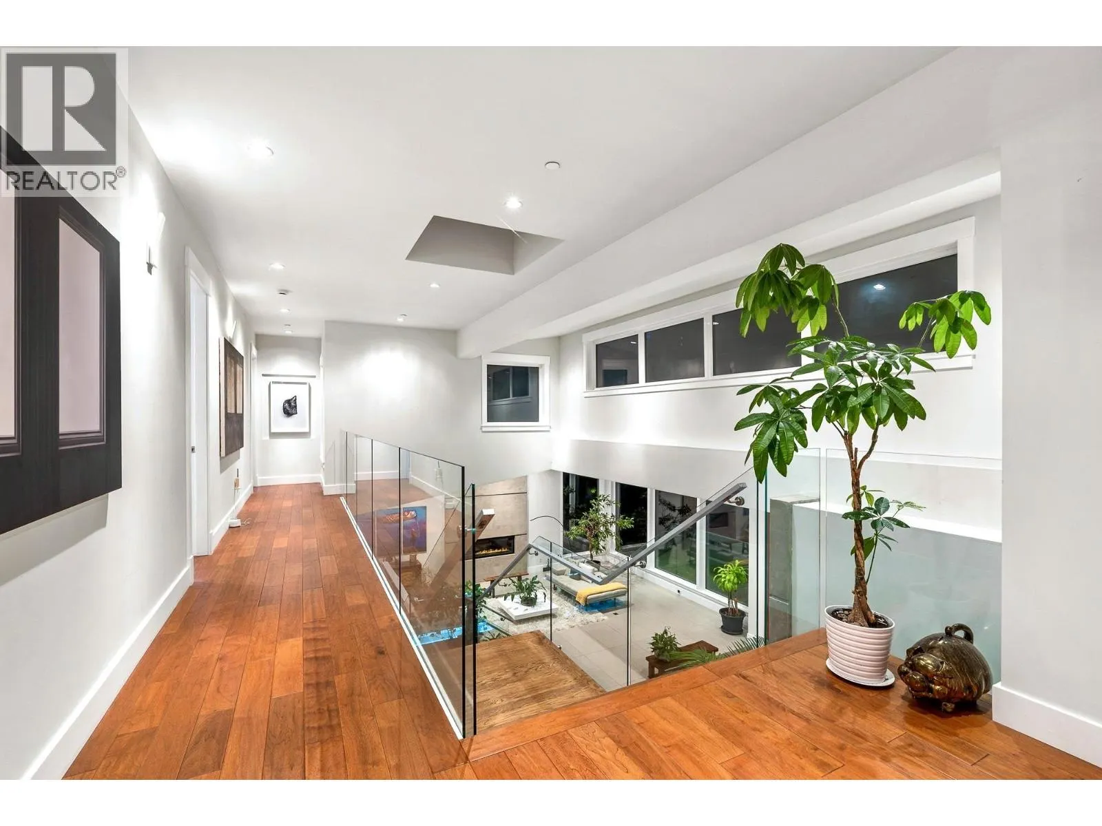 388 HIDHURST PLACE