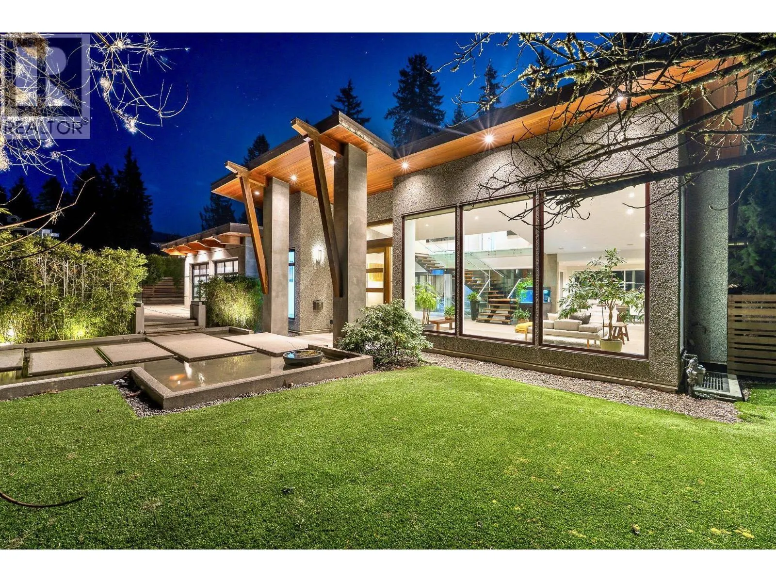 388 HIDHURST PLACE