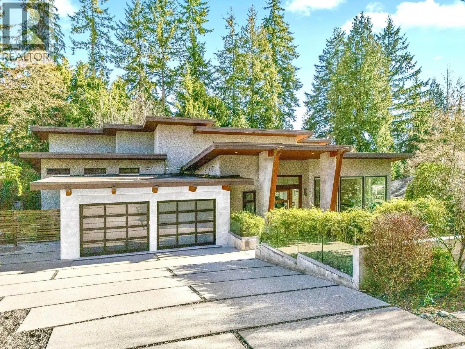 388 HIDHURST PLACE