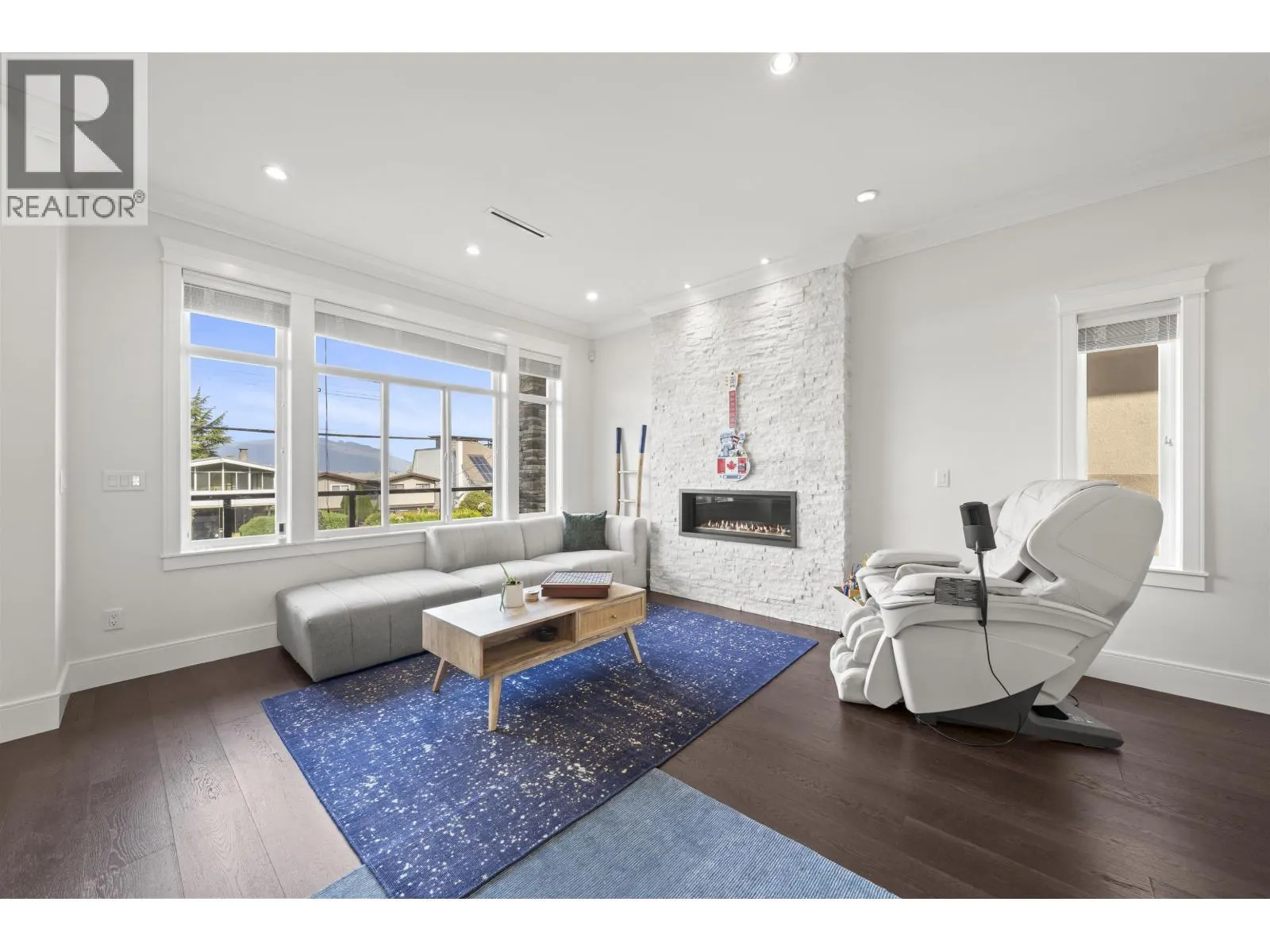 4758 MAITLAND