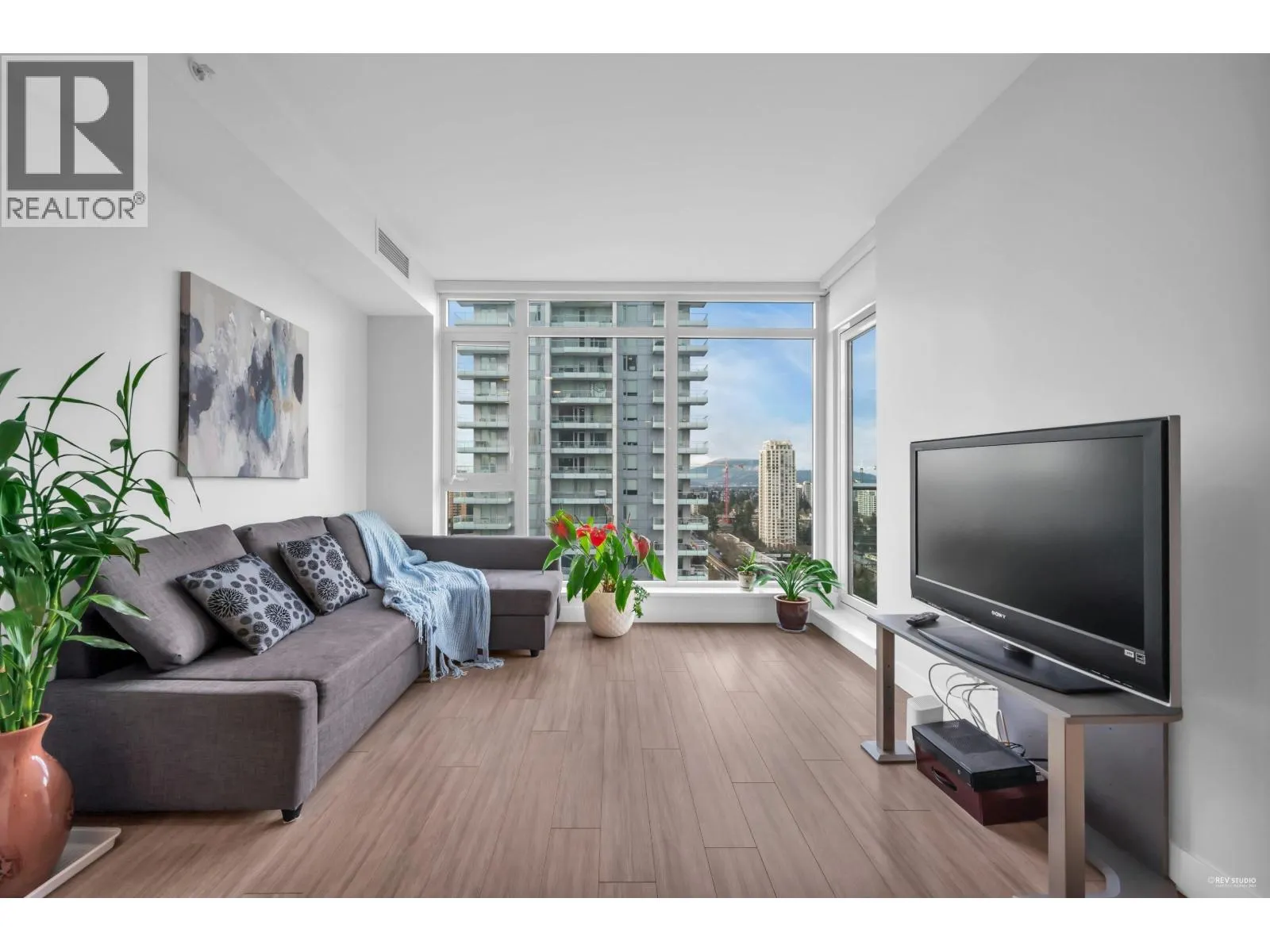 1701 4458 BERESFORD STREET
