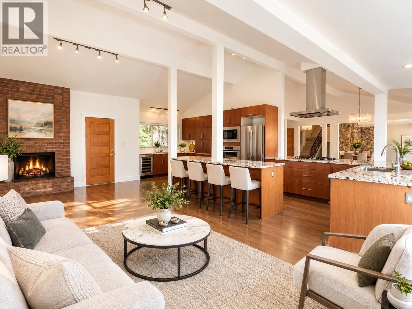 1448 SANDHURST PLACE