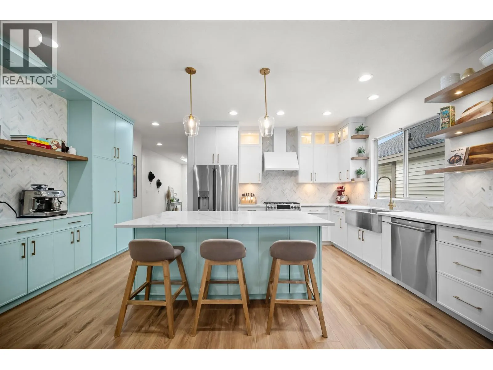 23659 TAMARACK LANE