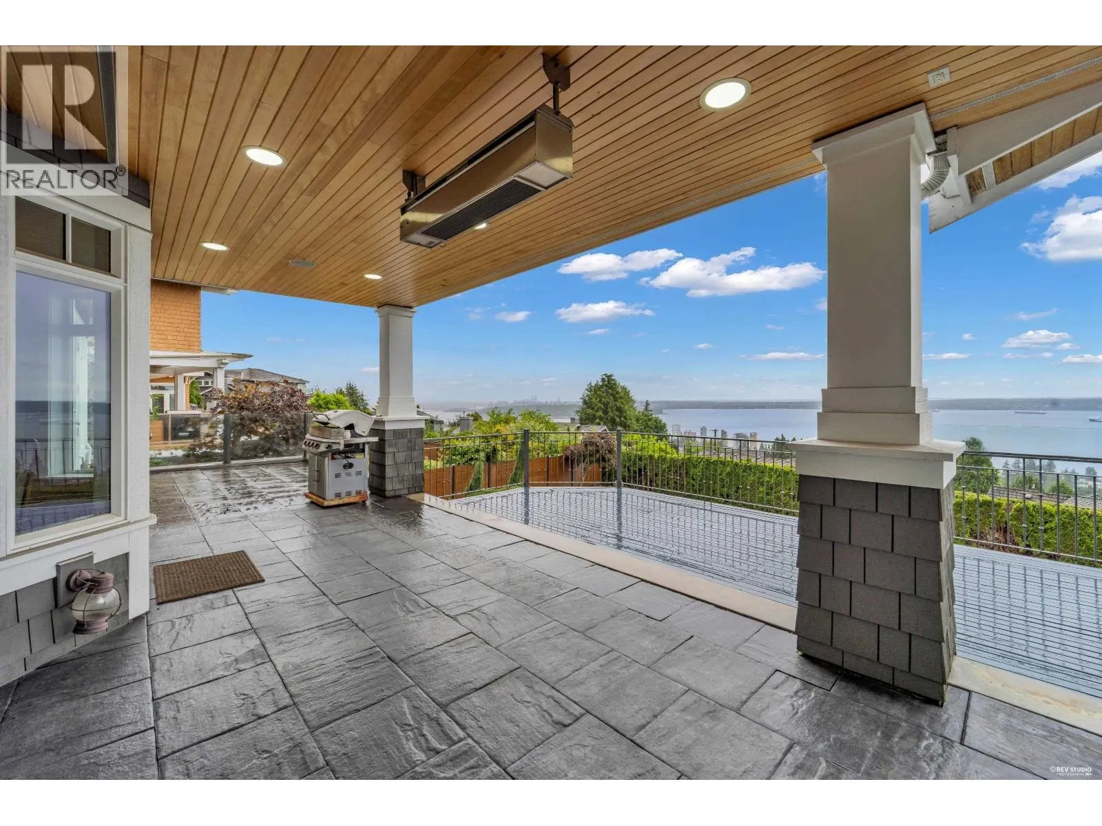 2340 ORCHARD LANE