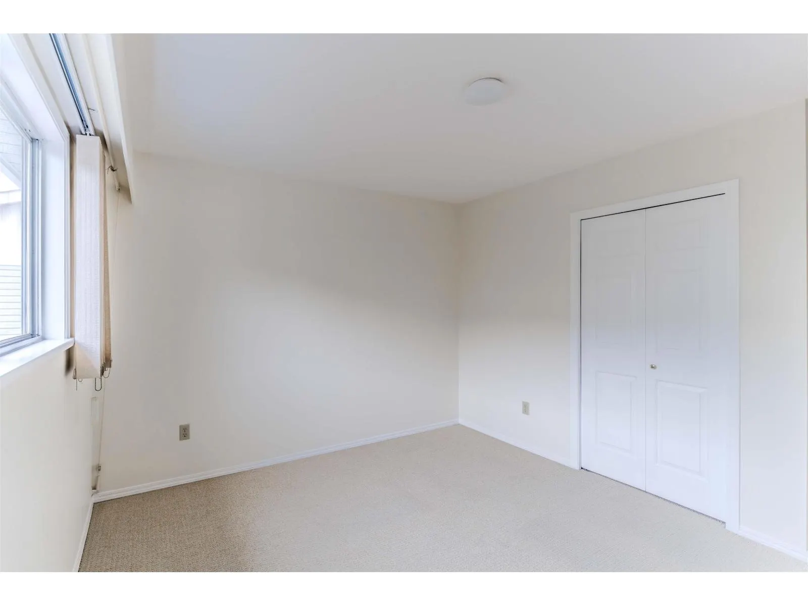 244 32691 GARIBALDI DRIVE