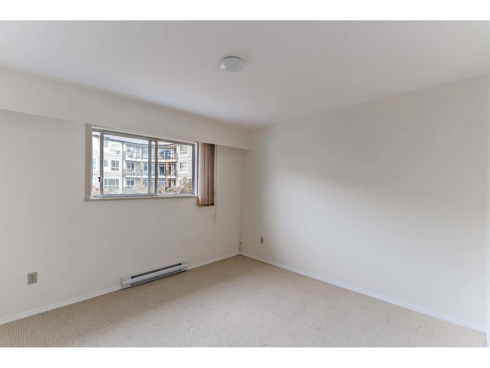244 32691 GARIBALDI DRIVE