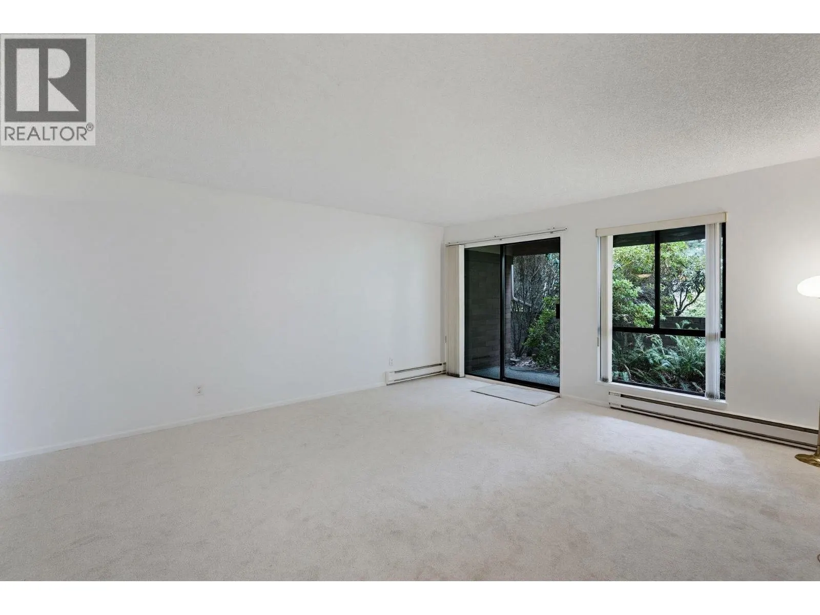 106 333 WETHERSFIELD DRIVE
