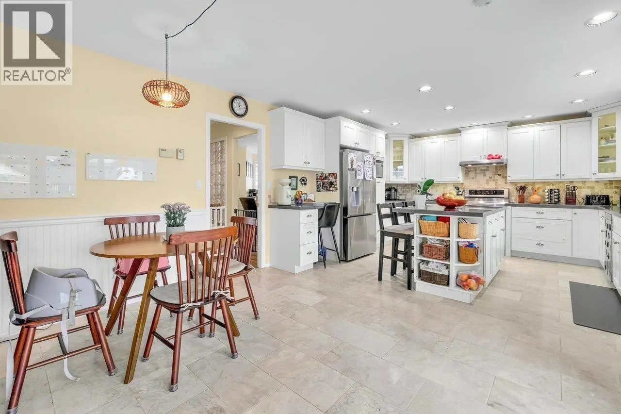 4463 DAWN PLACE