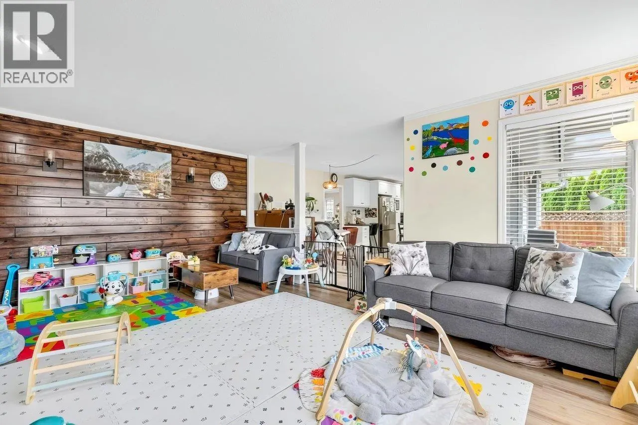4463 DAWN PLACE