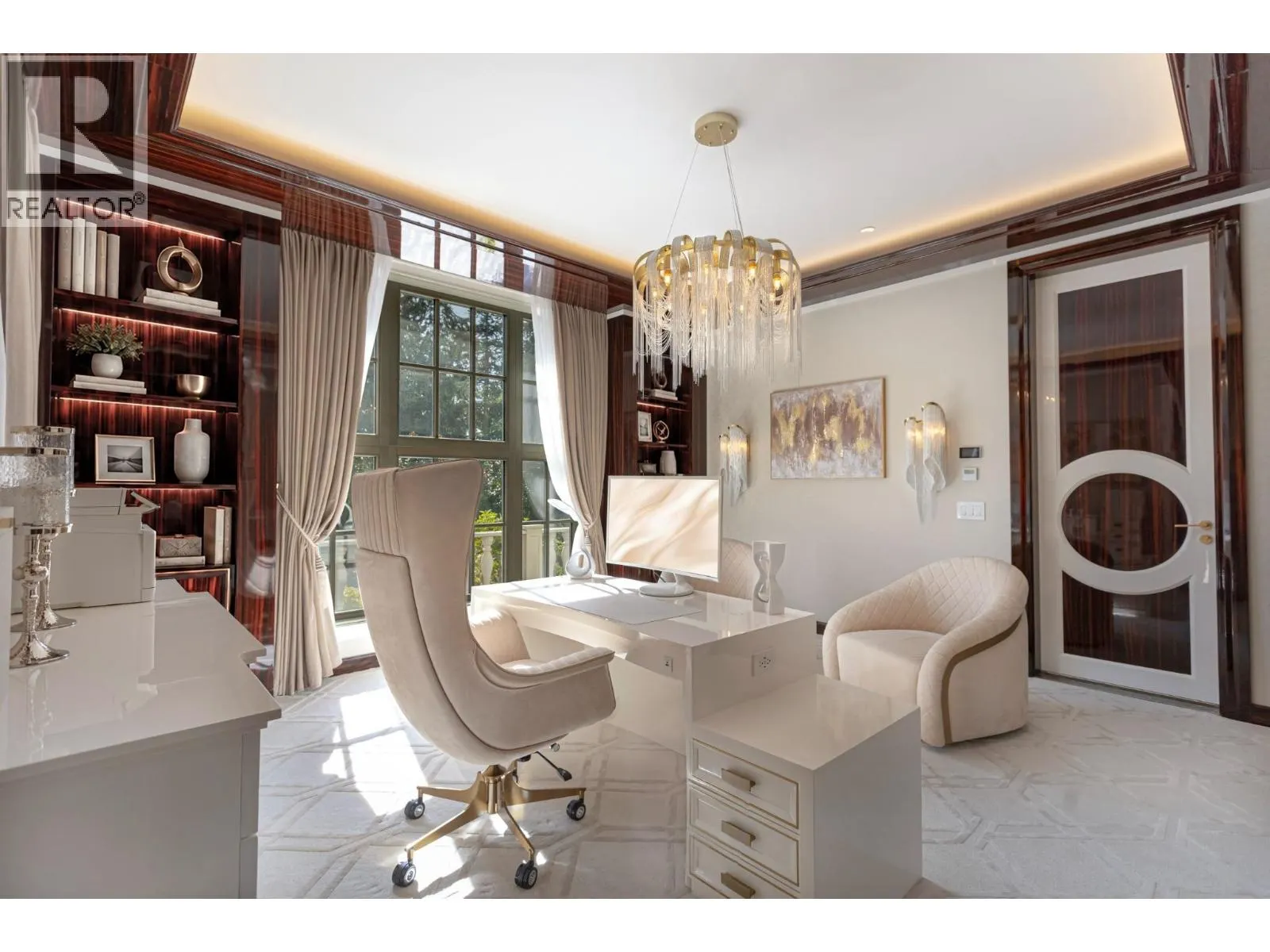 2867 MARINE DRIVE