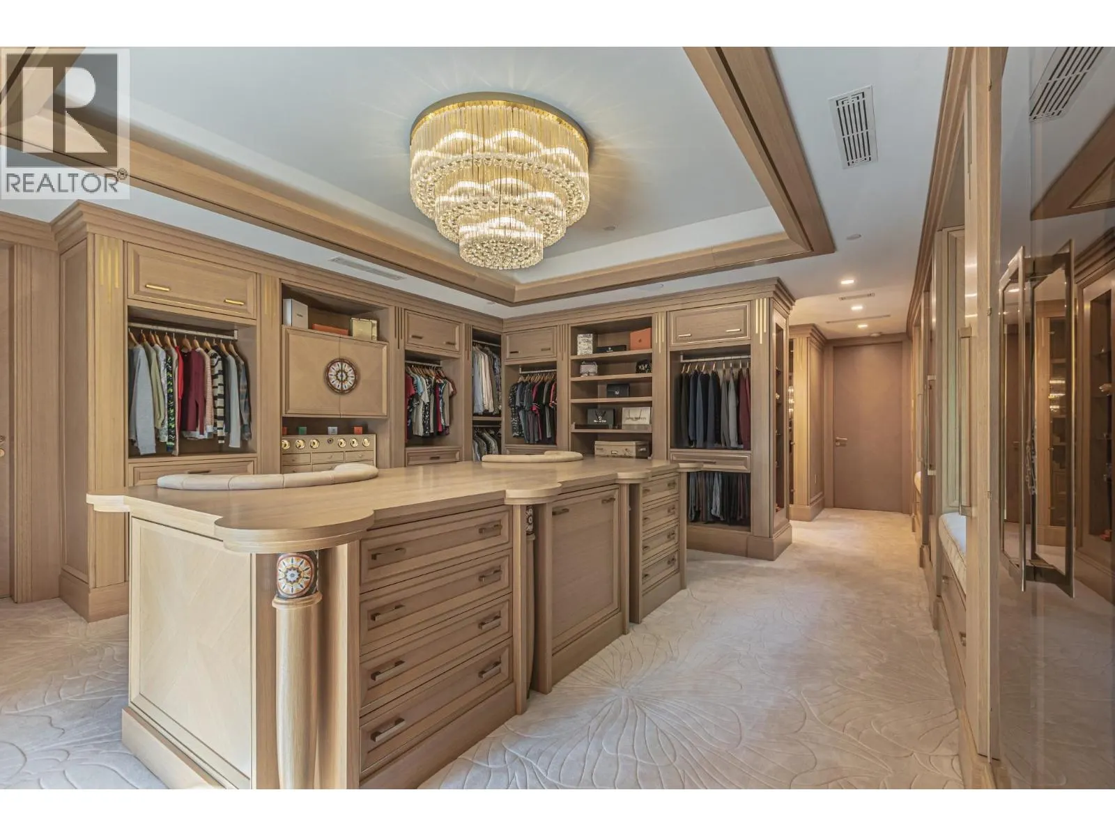 2867 MARINE DRIVE