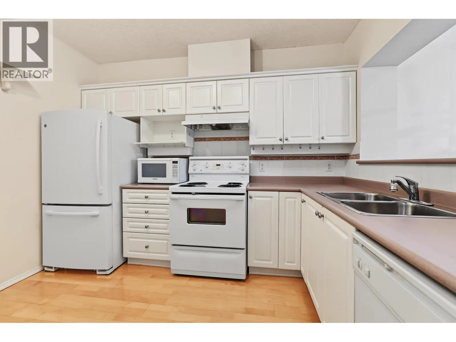 108 12148 224 STREET