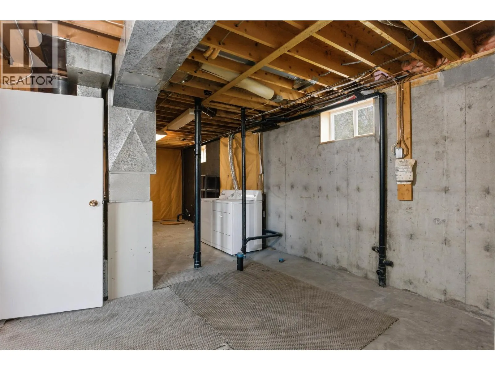 708 SMITH STREET