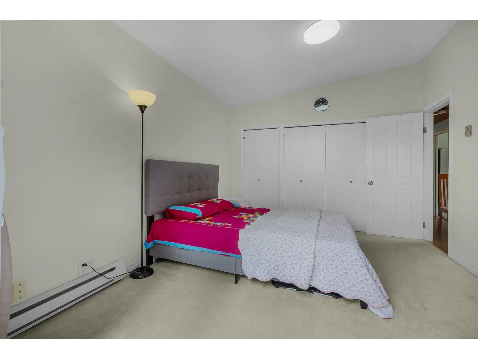 9387 140 STREET