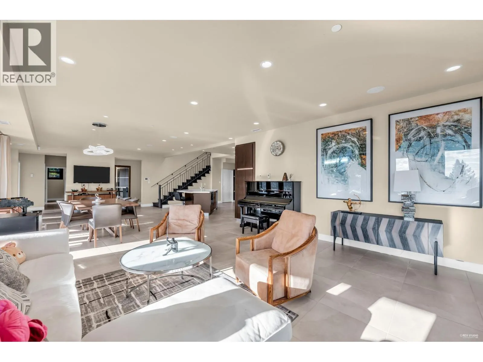 4742 CAULFEILD DRIVE
